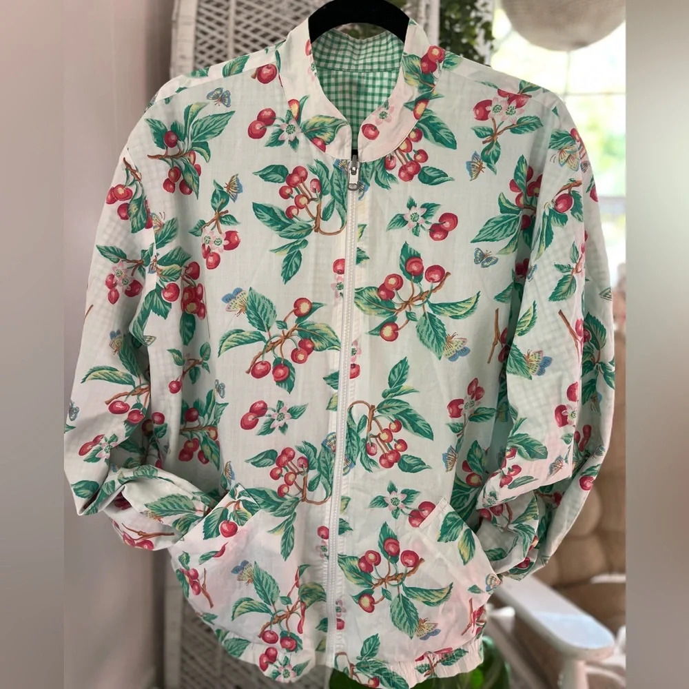 VINTAGE Teddi Reversible Cottagecore Cherry Gingham Zip Up Medium Windbreaker